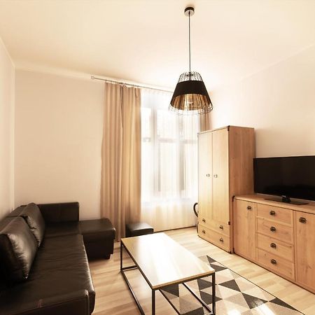 Tradycyjny Apartament 3City W Sopocie Blisko Plazy By Noclegi Renters Sopot Bagian luar foto