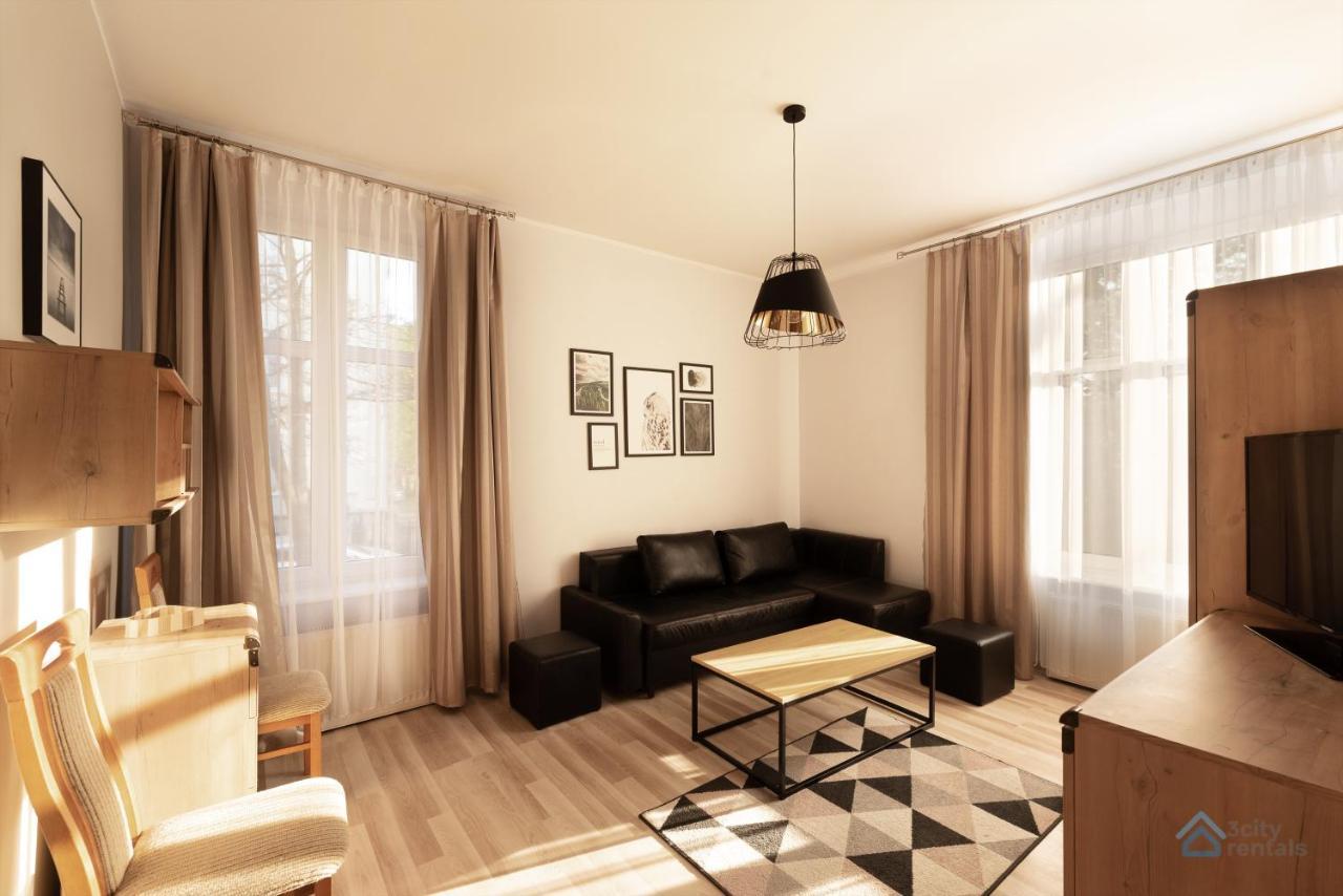 Tradycyjny Apartament 3City W Sopocie Blisko Plazy By Noclegi Renters Sopot Bagian luar foto