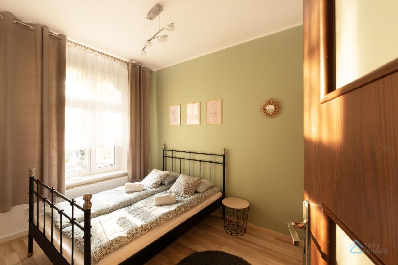 Tradycyjny Apartament 3City W Sopocie Blisko Plazy By Noclegi Renters Sopot Bagian luar foto